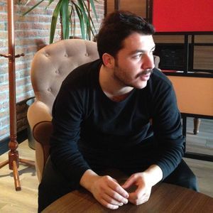 Meet your Posher, Ugur